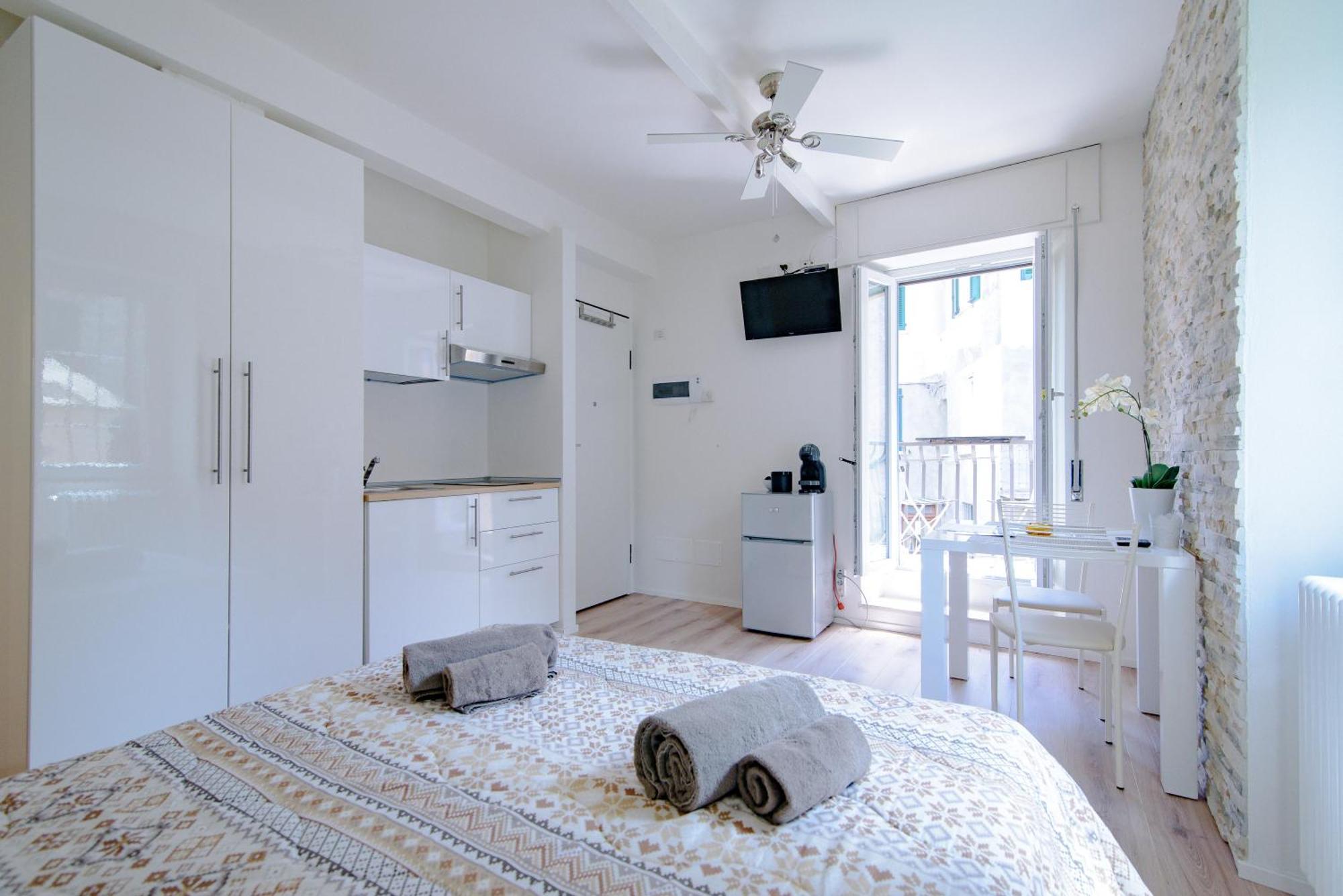 Laglio Apartment Above George Экстерьер фото